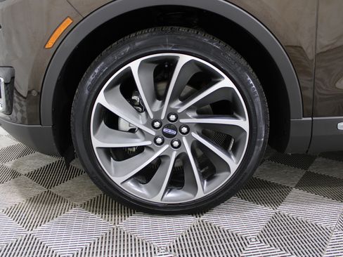 Used 2020 Lincoln Nautilus Reserve w/ Equipment Group 201A image 40