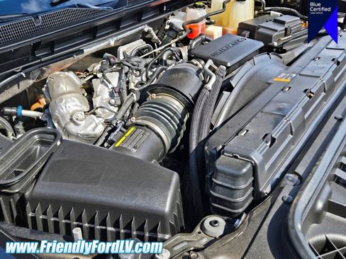 Used 2024 Chevrolet Silverado 2500 High Country w/ Technology Package AWD/4WD image 17