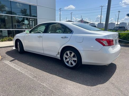 Used 2009 Lexus ES 350 FWD image 2