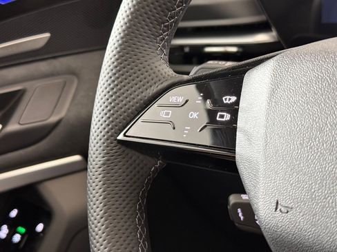 New 2025 Audi SQ5 Premium Plus image 16