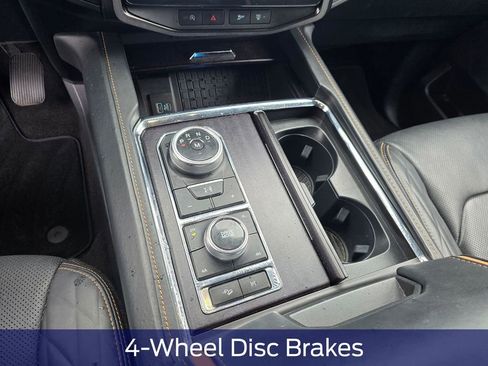 Used 2023 Ford Expedition Max Platinum AWD/4WD image 25