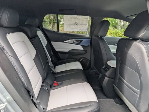 New 2026 Chevrolet Equinox EV LT image 14