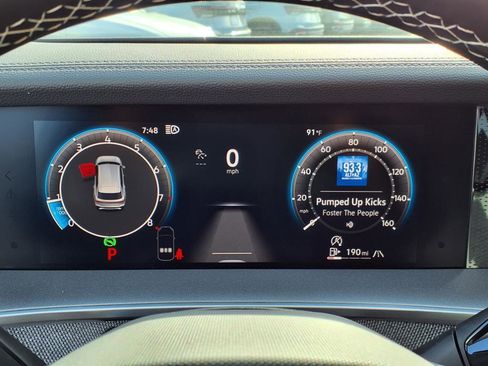 New 2025 Volkswagen Tiguan S image 18