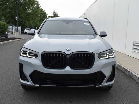 Used 2024 BMW X3 xDrive30i w/ Premium Package w/ZPA AWD/4WD image 2