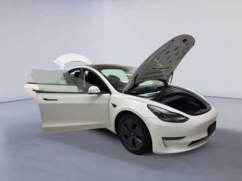 Used 2021 Tesla Model 3 Long Range image 7