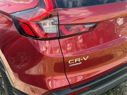 Used 2023 Honda CR-V Sport image 8