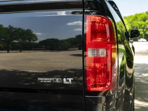 Used 2018 Chevrolet Colorado LT w/ Luxury Package, Chrome AWD/4WD image 13