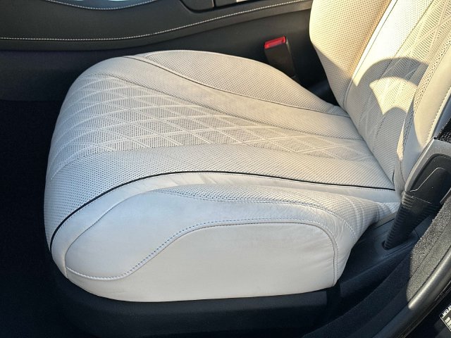 Used 2020 Mercedes-Benz S 560 4MATIC Sedan image 16