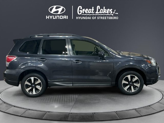 Used 2017 Subaru Forester 2.5i Premium w/ Popular Package #2A AWD/4WD image 6