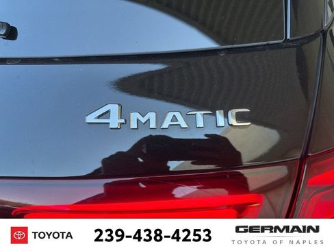 Used 2025 Mercedes-Benz GLE 450 4MATIC w/ AMG Line Exterior image 9