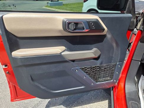 Used 2023 Ford Bronco Wildtrak AWD/4WD image 14