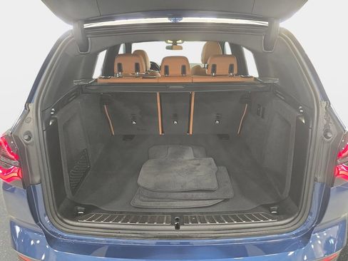 Used 2024 BMW X3 sDrive30i w/ Convenience Package RWD image 13