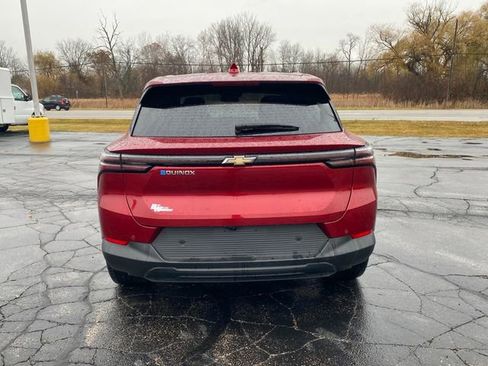 Used 2025 Chevrolet Equinox EV LT image 8