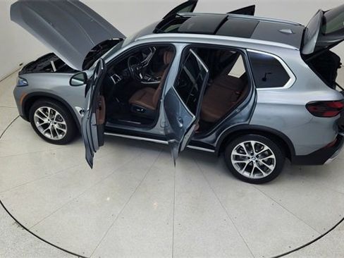 Used 2026 BMW X5 sDrive40i image 85
