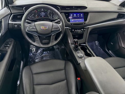 Used 2024 Cadillac XT5 Premium Luxury image 17