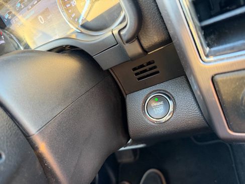 Used 2018 Ford Expedition Platinum RWD image 62