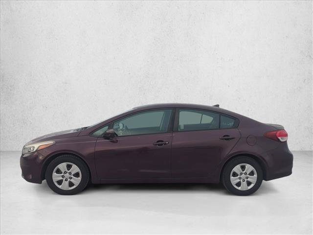 Used 2017 Kia Forte LX FWD image 6