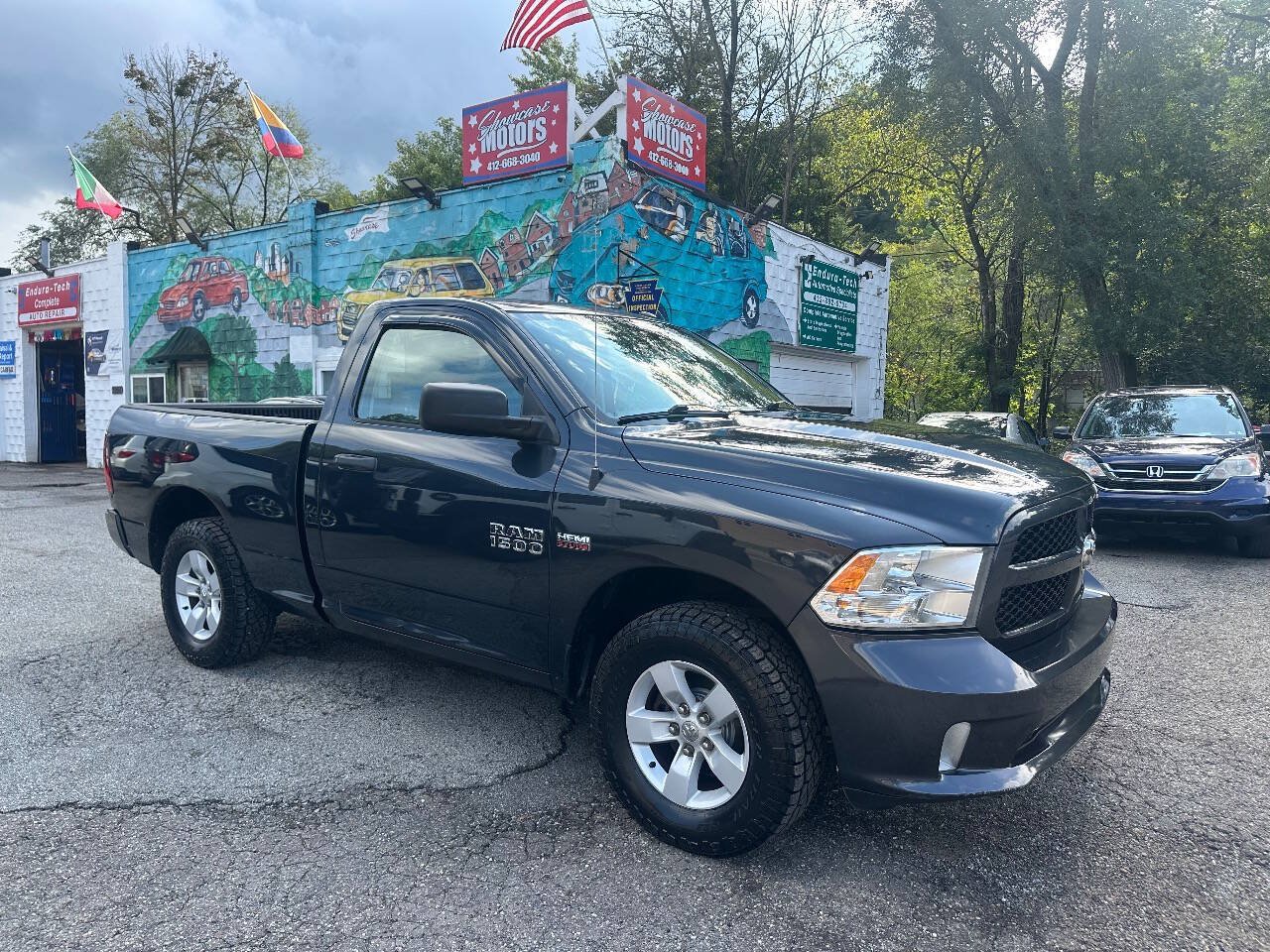 Used 2016 RAM 1500 Express AWD/4WD image 1