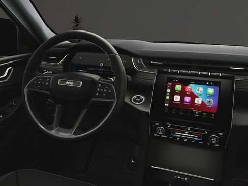 New 2025 Jeep Grand Cherokee Laredo X w/ Luxury Tech Group I AWD/4WD image 19