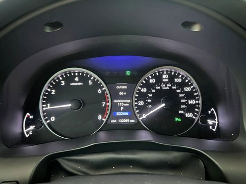 Used 2013 Lexus ES 350 w/ Premium Pkg FWD image 16