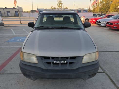 Used 2000 Isuzu Hombre S image 4