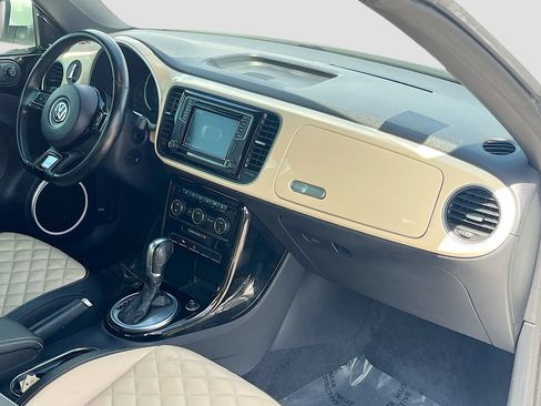 Used 2019 Volkswagen Beetle 2.0T Final Edition SEL FWD image 29