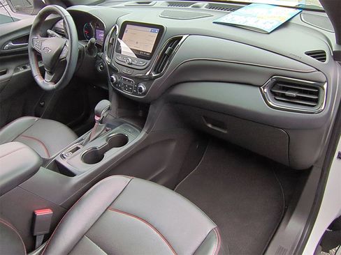 Certified 2023 Chevrolet Equinox RS w/ RS Leather Package image 29