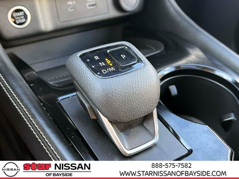 Used 2023 Nissan Rogue SL w/ SL Premium Package image 32