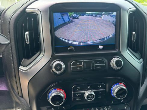 Used 2021 GMC Sierra 1500 Elevation w/ X31 Off-Road Package AWD/4WD image 23