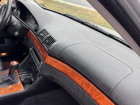 Used 2003 BMW 530i Sedan image 12