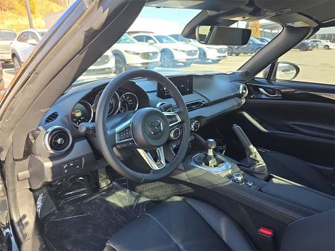 New 2025 MAZDA MX-5 Miata RF Grand Touring image 17