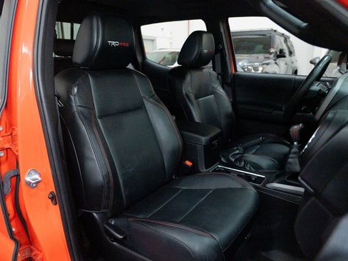 Used 2023 Toyota Tacoma TRD Pro AWD/4WD image 38