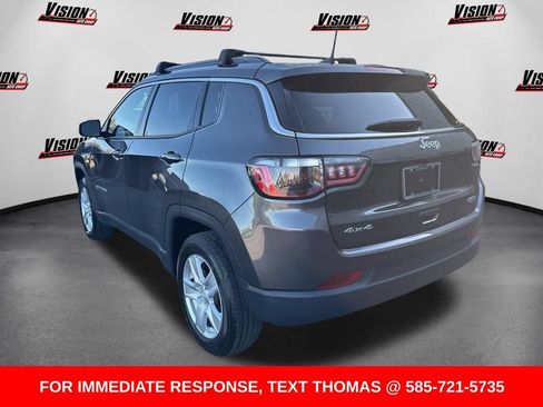 Used 2022 Jeep Compass Latitude w/ Convenience Group AWD/4WD image 8