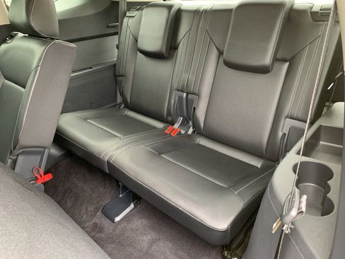Used 2018 Volkswagen Atlas SE AWD/4WD image 12