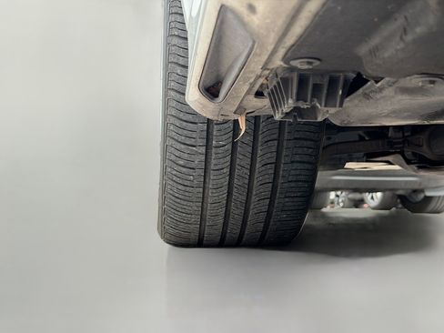 Certified 2024 BMW 330i Sedan image 43