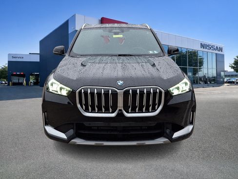 Used 2025 BMW X1 xDrive28i AWD/4WD image 2
