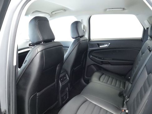 Used 2020 Ford Edge SEL AWD/4WD image 21