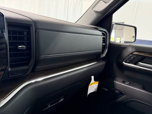 Used 2024 Chevrolet Silverado 1500 RST w/ Convenience Package II AWD/4WD image 25
