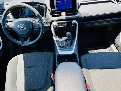 Used 2024 Toyota RAV4 XLE w/ Convenience Package AWD/4WD image 30