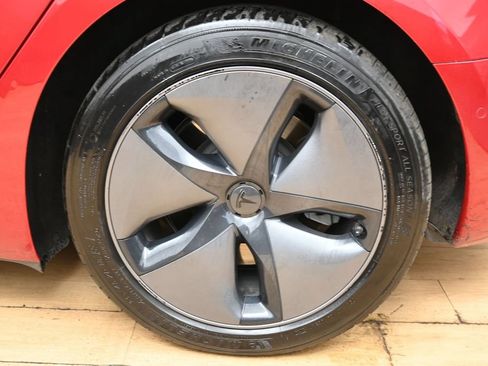 Used 2022 Tesla Model 3 RWD image 12