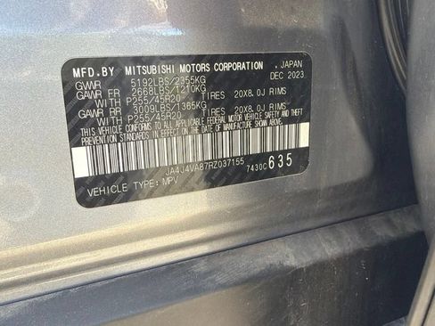 Used 2024 Mitsubishi Outlander AWD image 10