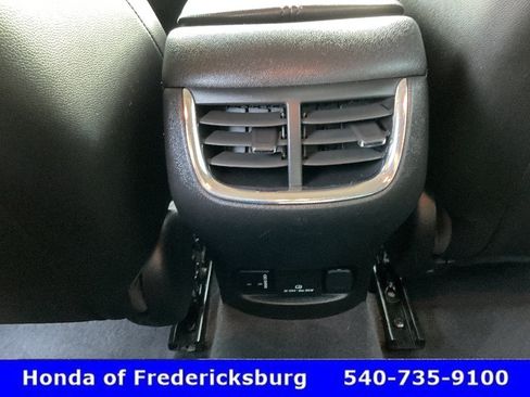 Used 2016 Chevrolet Malibu LT w/ Leather Package FWD image 38