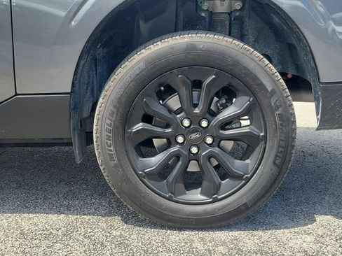Certified 2023 Ford Maverick Lariat w/ Lariat Luxury Package FWD image 8
