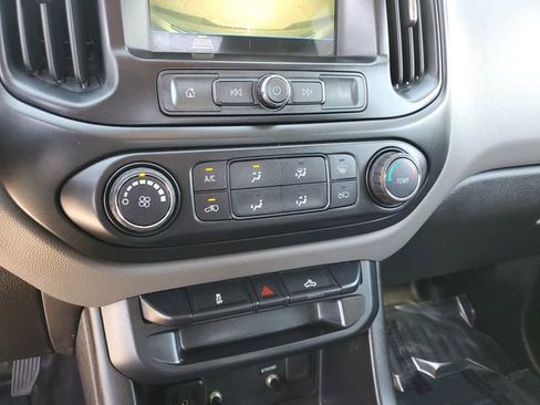 Used 2019 Chevrolet Colorado W/T w/ WT Convenience Package image 24