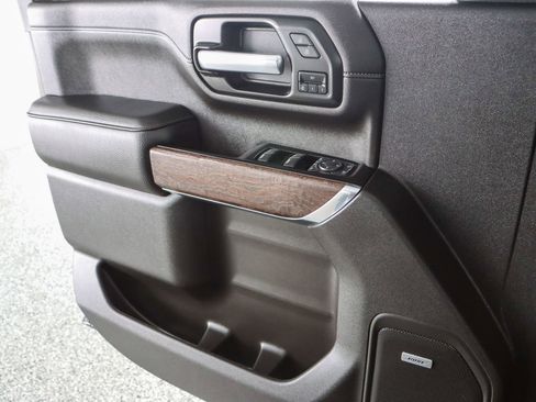 Used 2022 GMC Sierra 2500 Denali w/ Denali Ultimate Package image 26