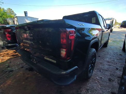 Used 2024 GMC Sierra 1500 Elevation AWD/4WD image 6