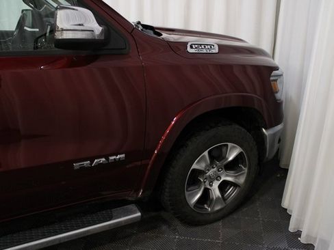 Used 2019 RAM 1500 Laramie image 10