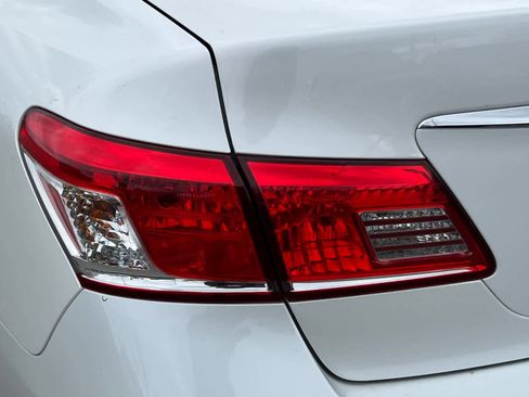 Used 2011 Lexus ES 350 FWD image 20