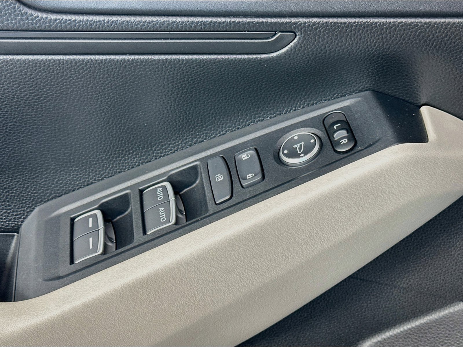 Used 2024 Honda Accord LX image 21