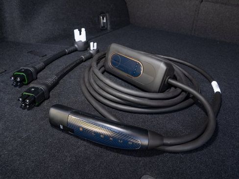 New 2026 Lexus RZ 450e image 13